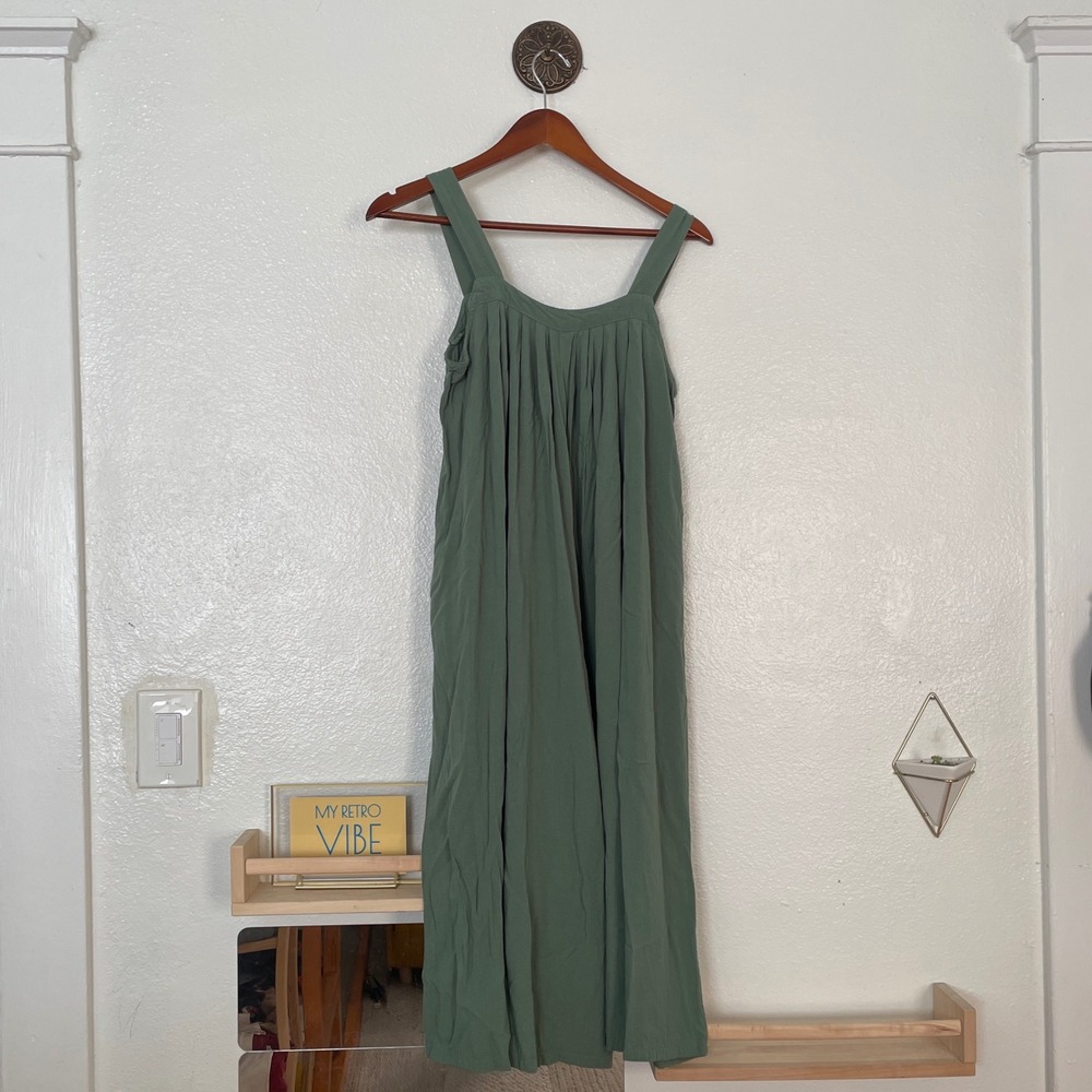 Hunter & Brown Sage Green Pleated Wide Leg Jumpsuit XS HBJ899 Sleeveless Rayon